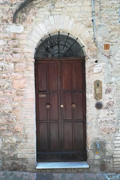 Canto XI Assisi Exterior foto